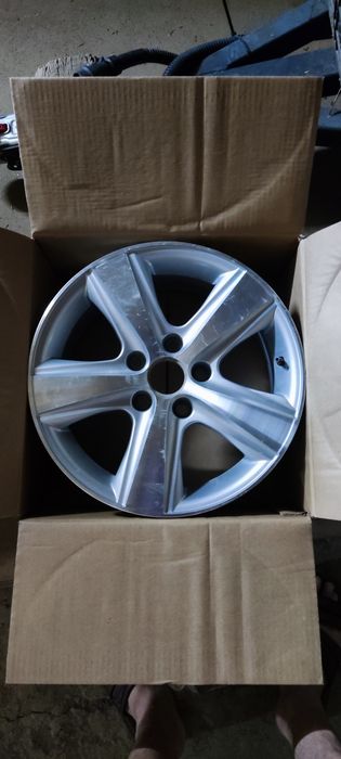 Диски на Тойота Камри 30,35.40,45