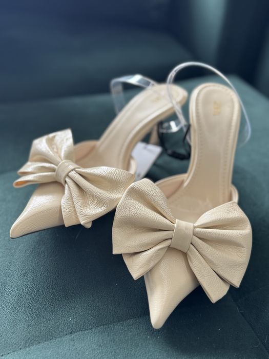 Нови обувки ZARA