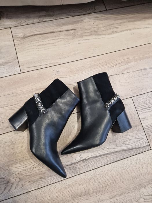 Кожени боти Guess, 37 номер