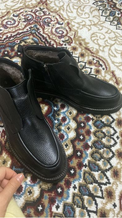 Продам Мужскую обувь
