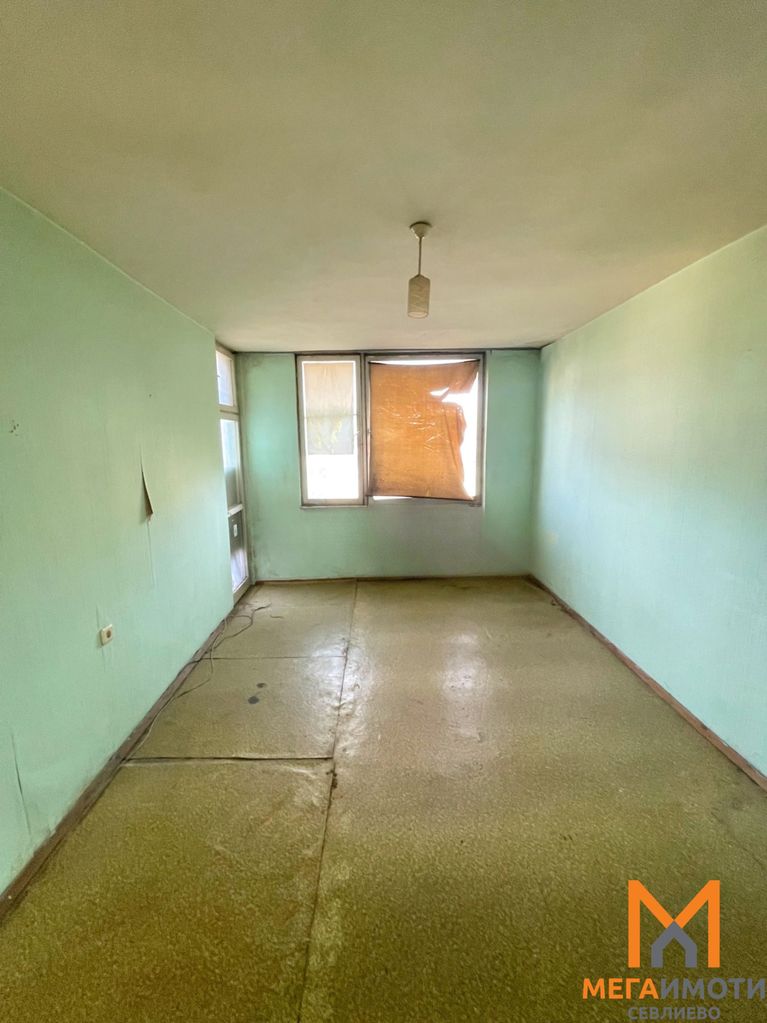 Продава се Тристаен апартамент в Севлиево - 62 кв.м за 551 €/кв.м - Снимка #3