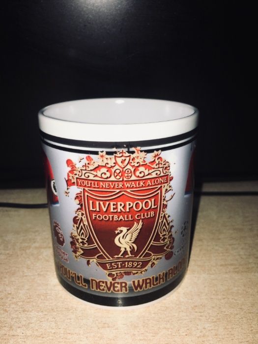 Футболна чаша на LIVERPOOL с Ваше Име и Номер!Фен чаша на Ливърпул!