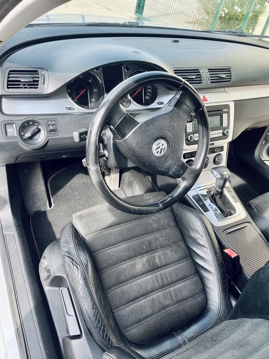 Продавам Volkswagen Passat B6