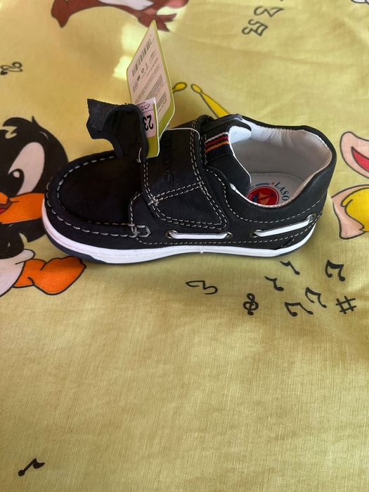 Велурени детски обувки Lasocki