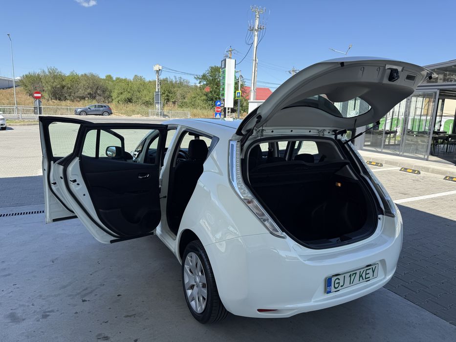 Nissan Leaf Full Electric