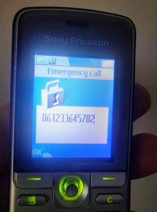 Sony Ericsson k320i ( DECODAT)