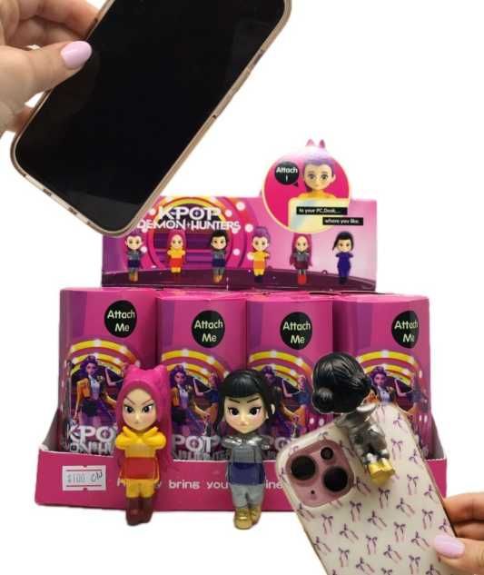 Кутия с фигурка на Kpop Demon Hunterss