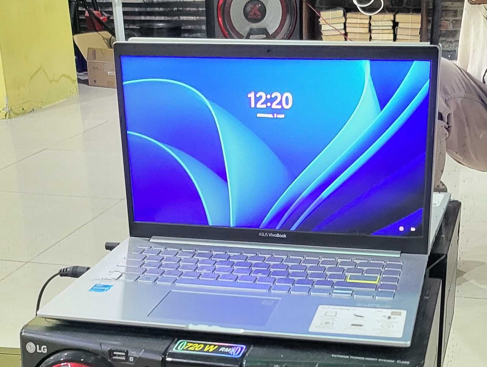 Ультрабук Asus VivoBook K413EA i3 1115G4 / 8ГБ / 256SSD / 14 / Win10