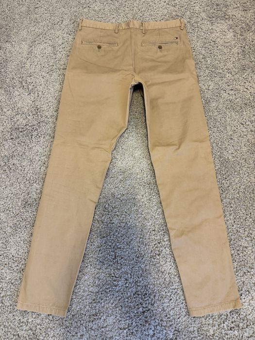 Pantaloni chino Tommy Hilfiger cream si navi Originali