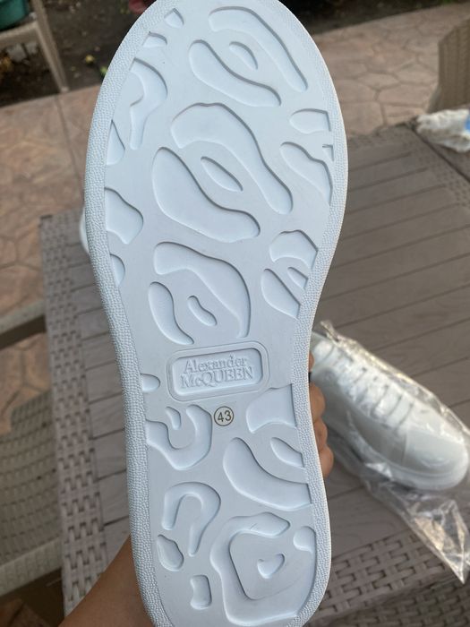 Adidasi barbati Alexander McQueen