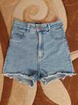 Blugi bershka xs