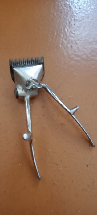 Машинка для стрижки волос механическая