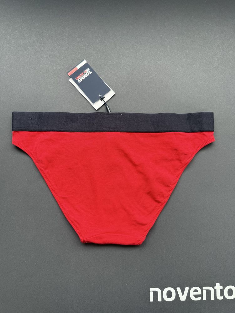 Комплект бикини в черно и червено Tommy Jeans /S/