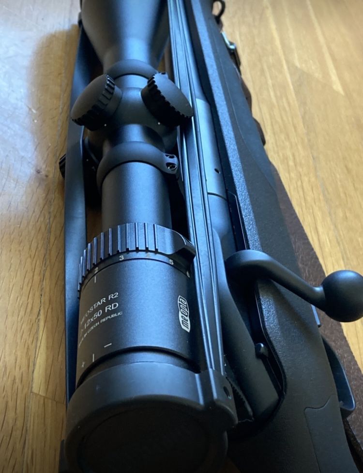 Blaser R8 si Meopta Meostar R2