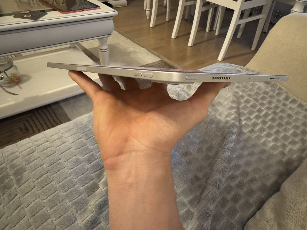 iPad Pro 12’9 generatia 6 de 256 GB