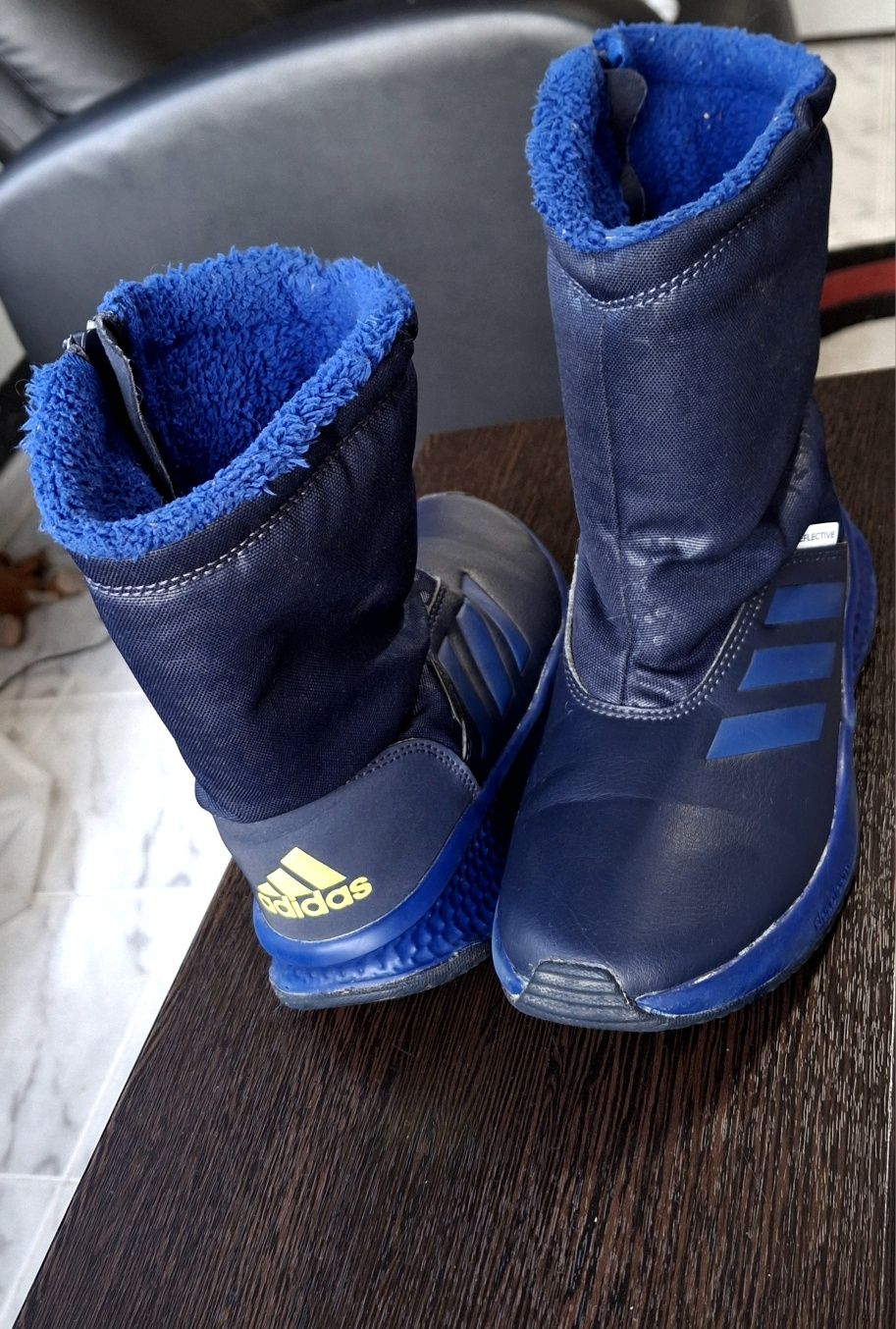 Ботуши Adidas размер 31.5