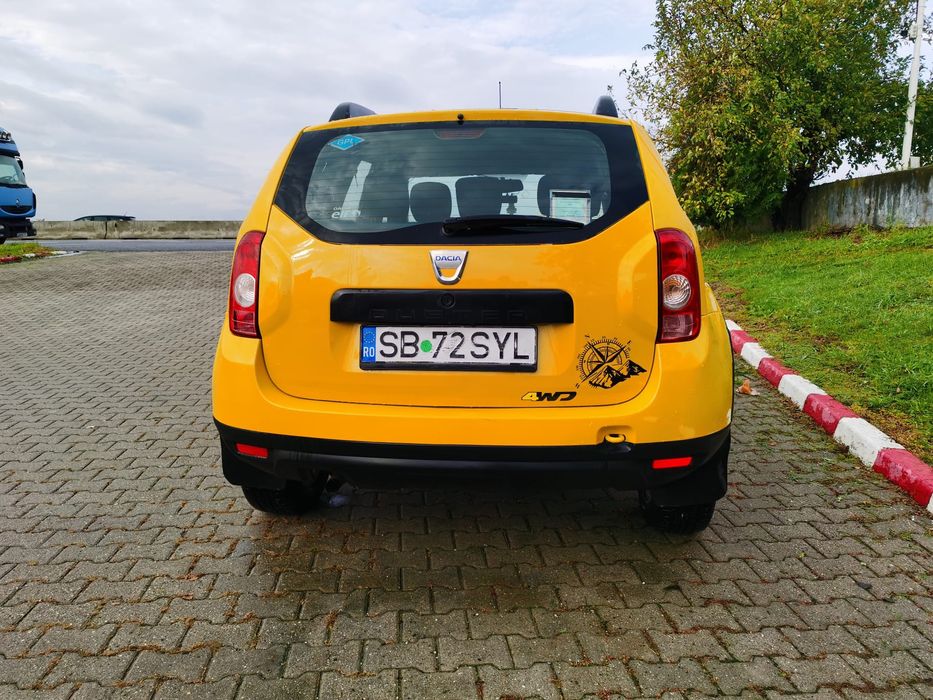Dacia Duster 1.6 i