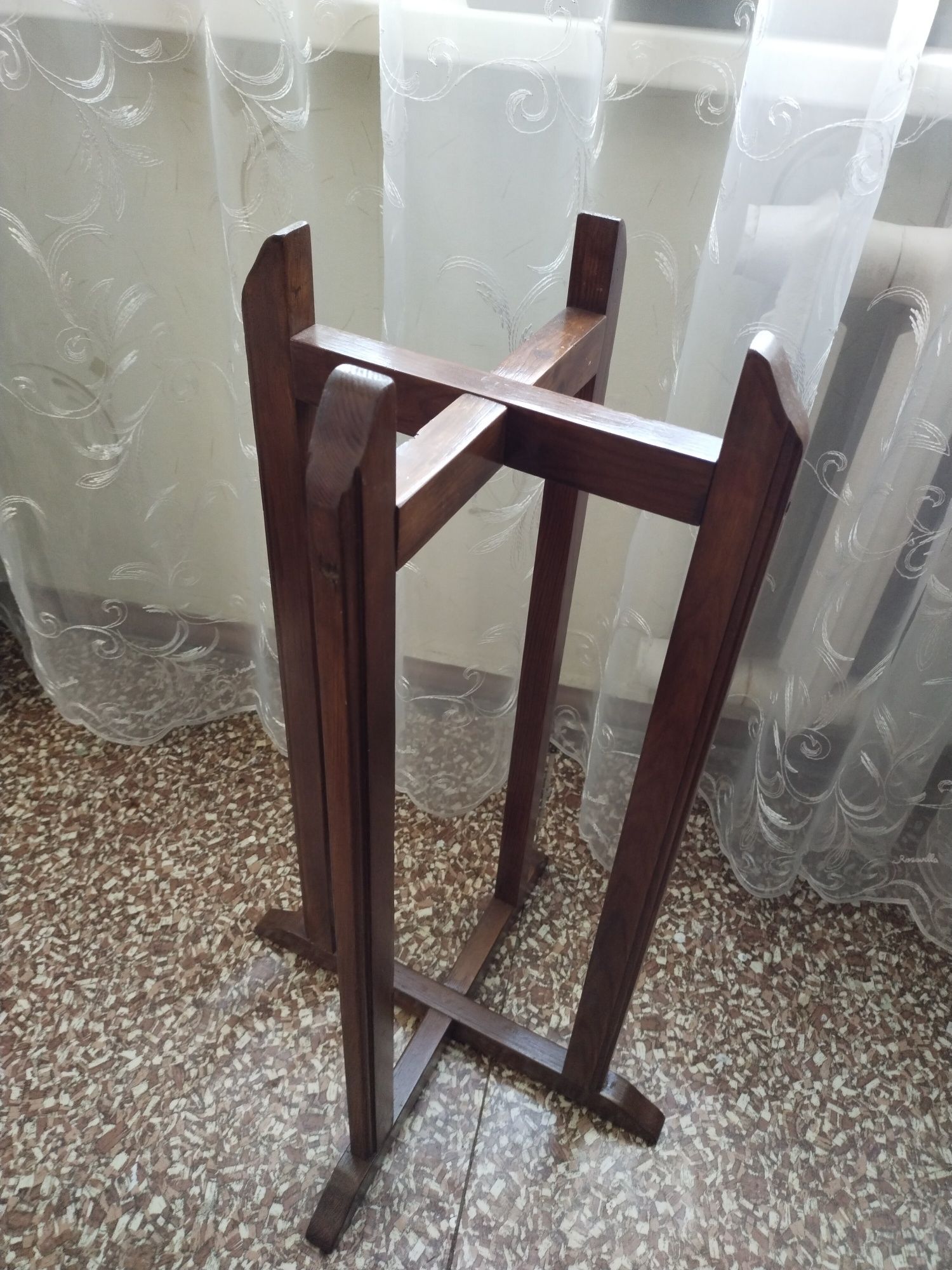 Подставка для цветов