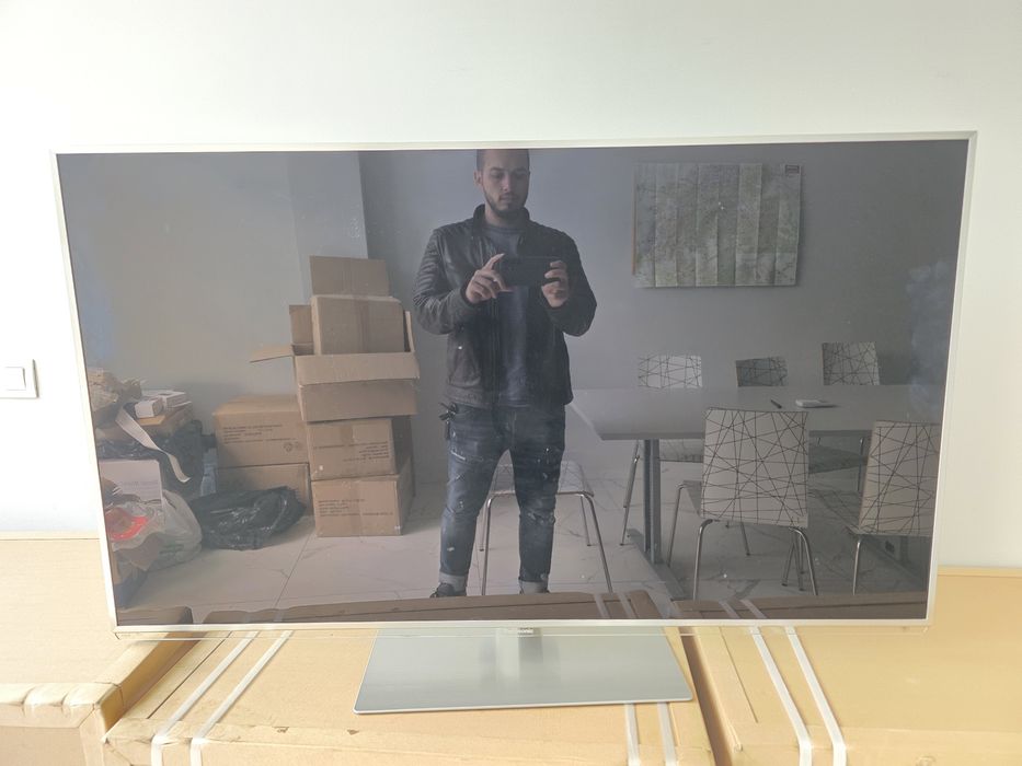 Panasonic 55" Повредена платка