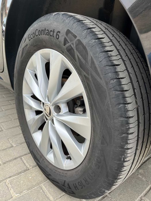 Skoda Kamiq CNG,,метан/бензин ,89900,TUV-Германия 89900км. 2021г.