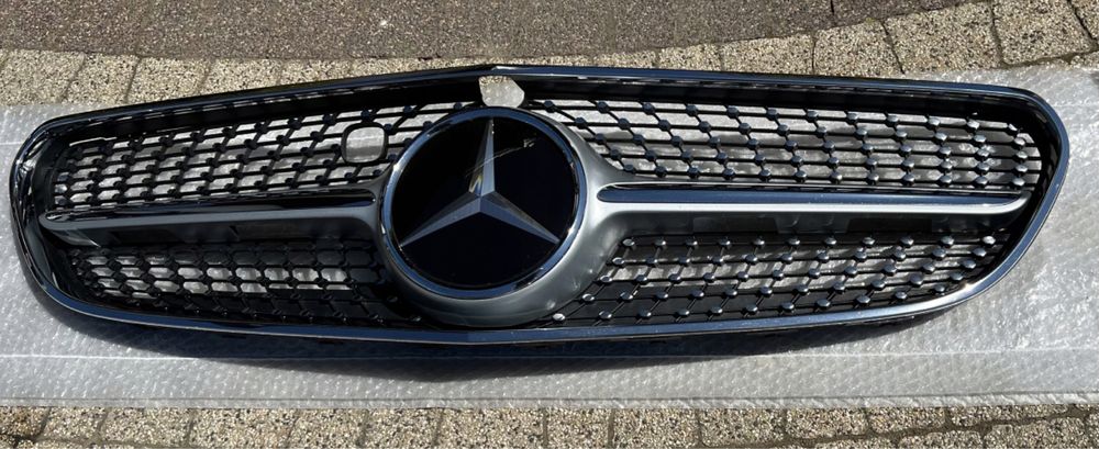Mercedes S coupe 2107 Lift Решетка Diamond хром AMG