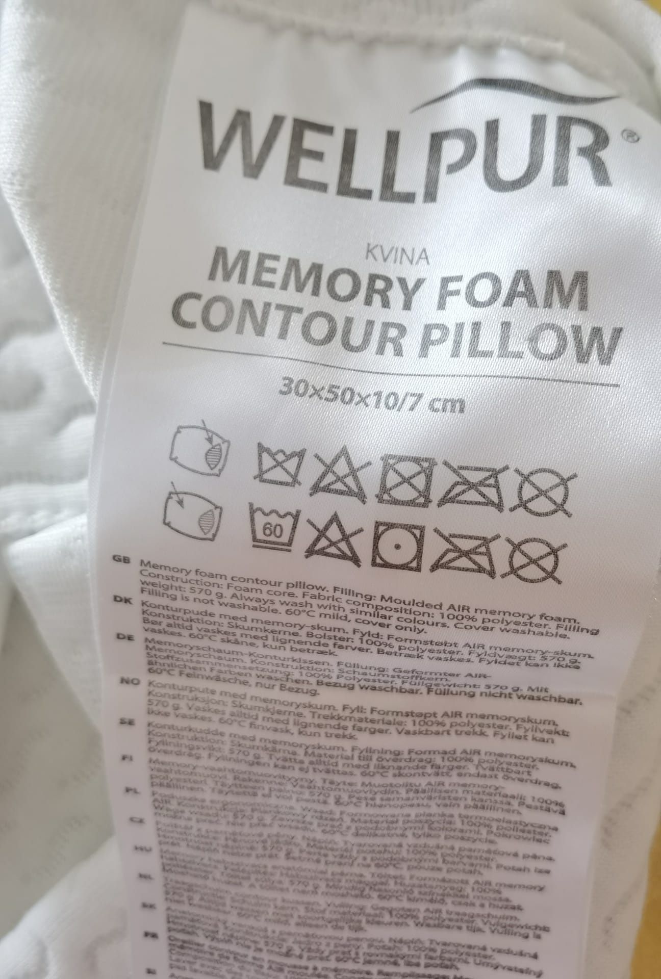 Perna ergonomica din spuma cu memorieWellpur