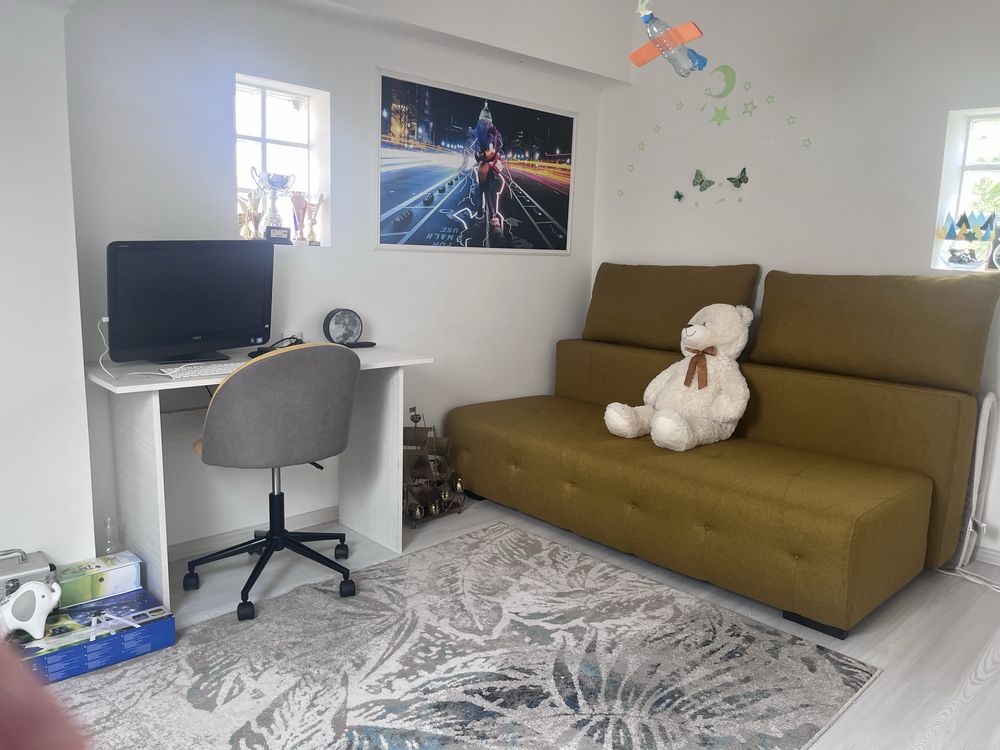 Casa 4 camere in Dr Tr Severin  ,zona centrala(A)