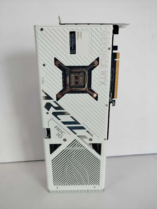 ASUS ROG Strix RTX 4080 White OC Edition