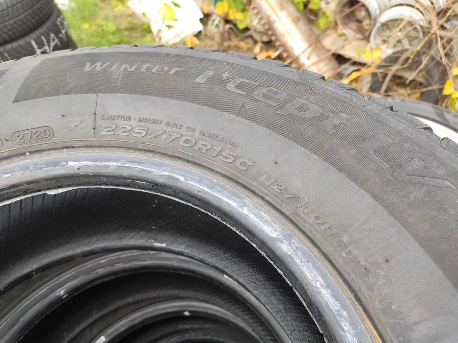4бр Зимни гуми за бус 225 70 15 С - Hankook