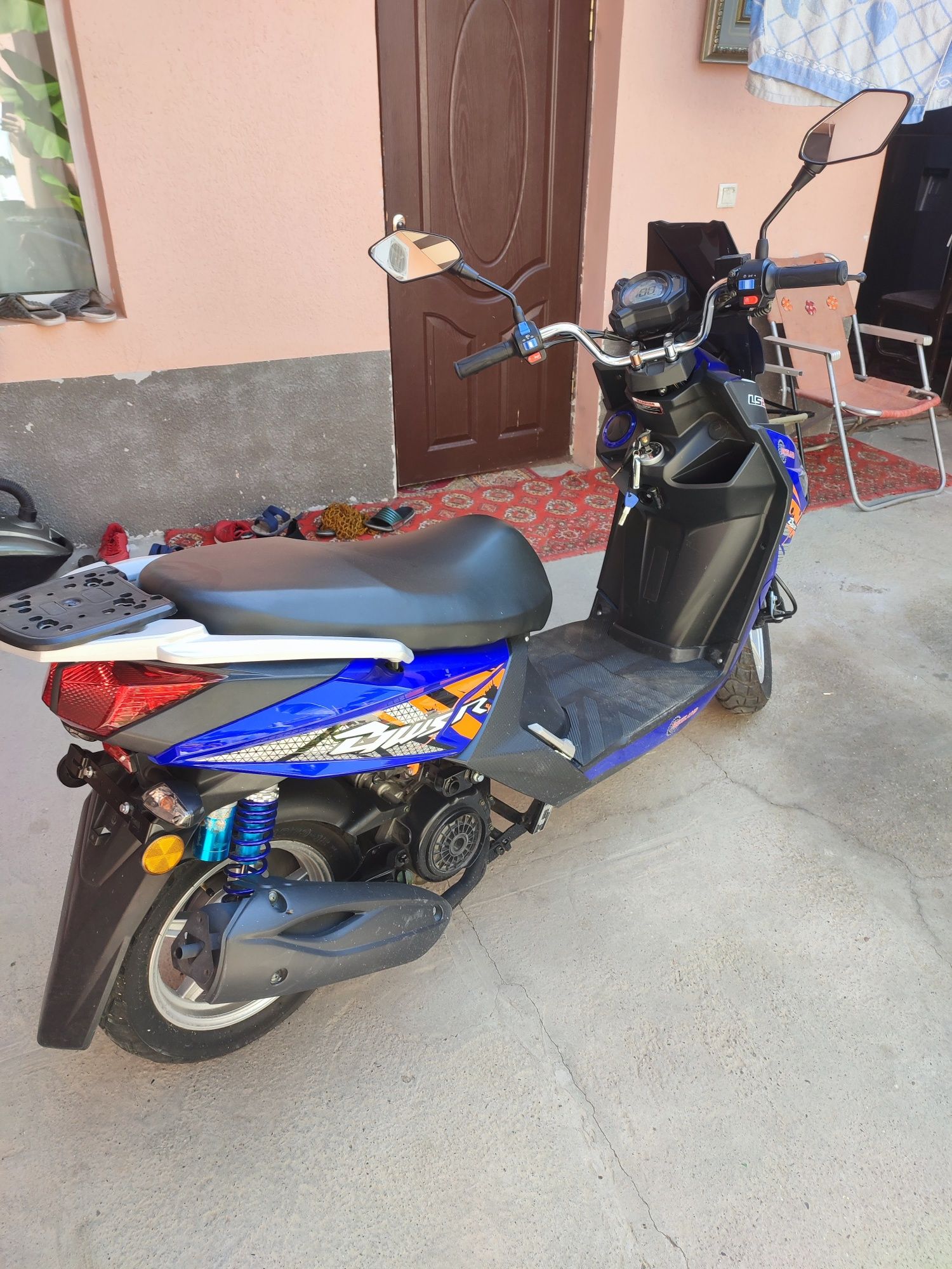 Продам скутер 150 BVSR HONDA