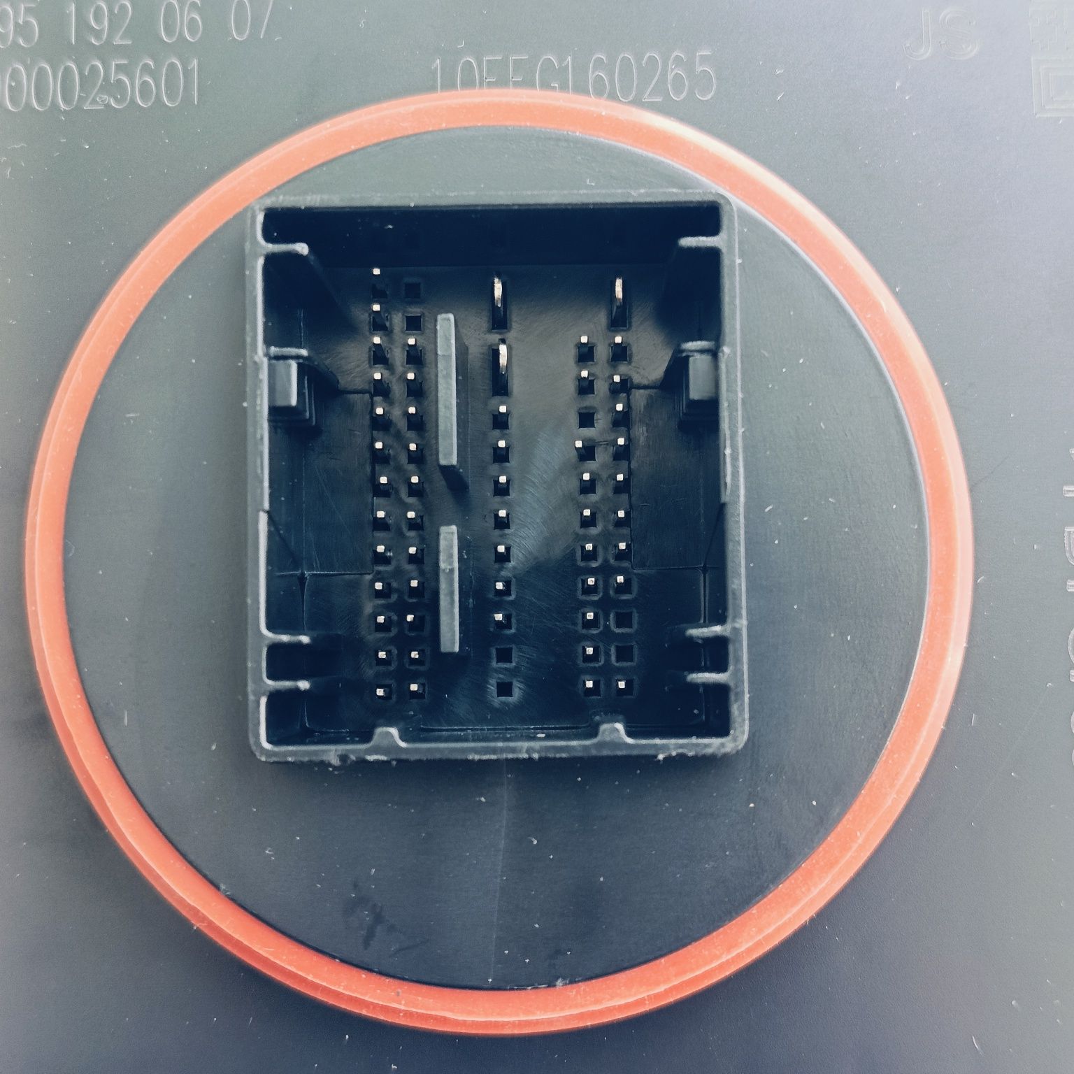 Лед модул за фар LED BMW G30,G01,G02,G11, 7 454 385, Нов с гаранция