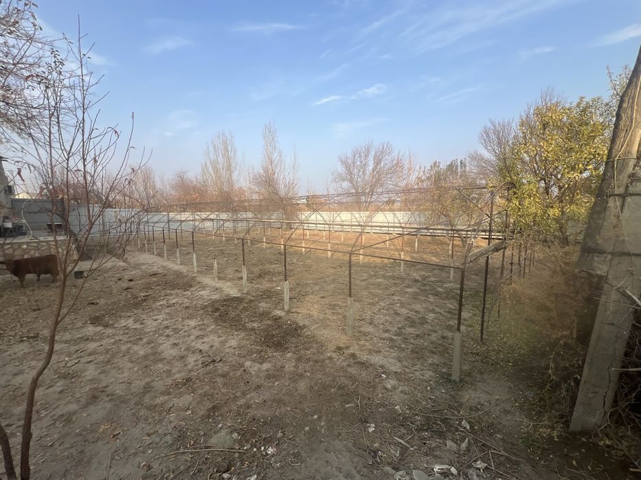 Tayyor issiqxona sotiladi