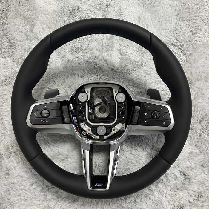 Volan BMW M NOU 2200 lei - seria 7 seria 5 x6 G11 G12 G30 G31 G05 G0