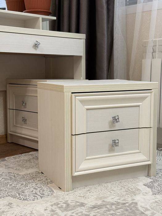 продается Тумбочка 2 шт