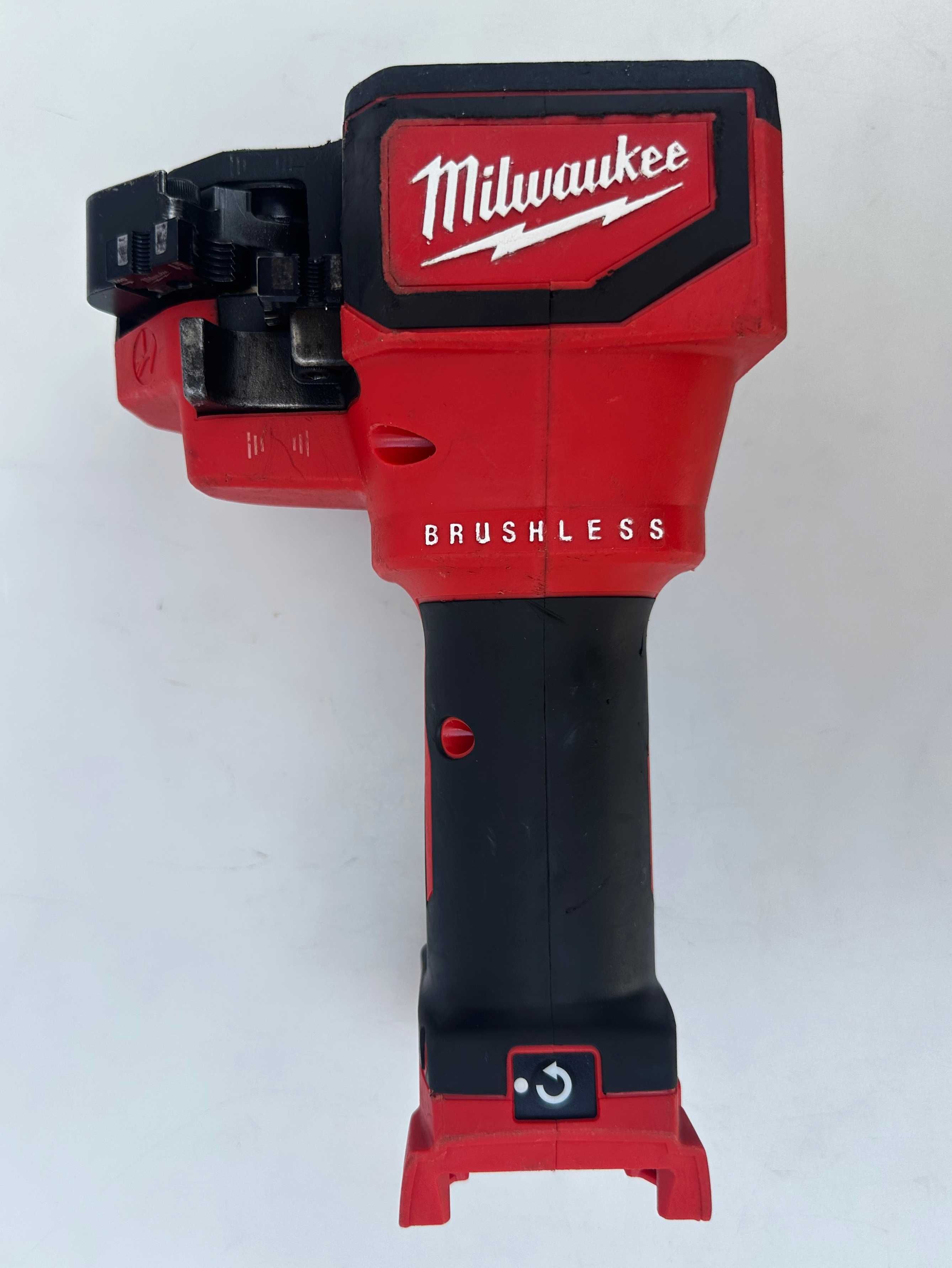 MiLWAUKEE M18 BLTRC - Акумулаторна машина за рязане на шпилки