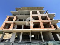 Тристаен апартамент по БДС за продажба в новострояща се луксозна жилищ