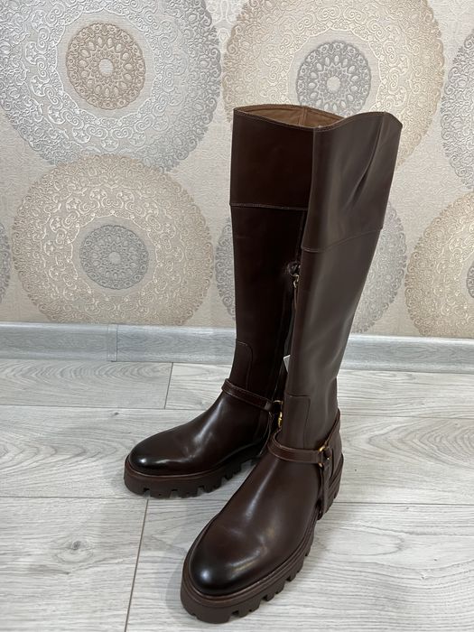 новые сапоги Uterque