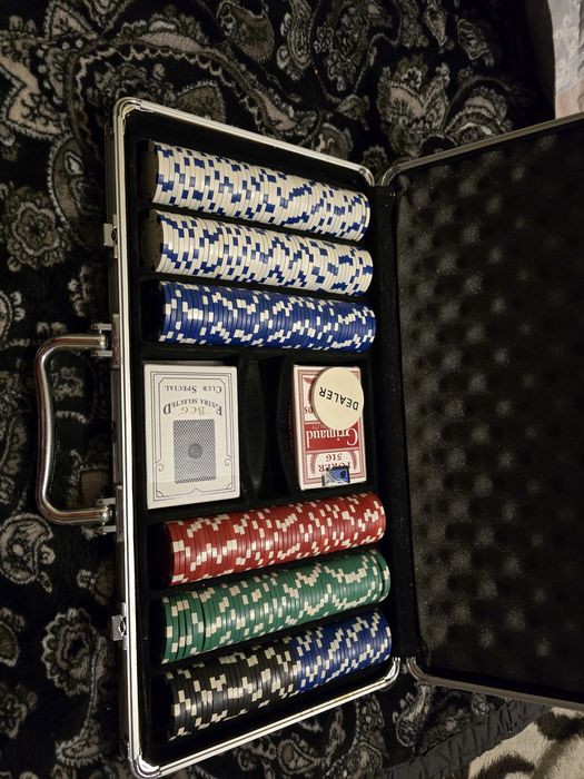 Set Poker 300 de chipuri