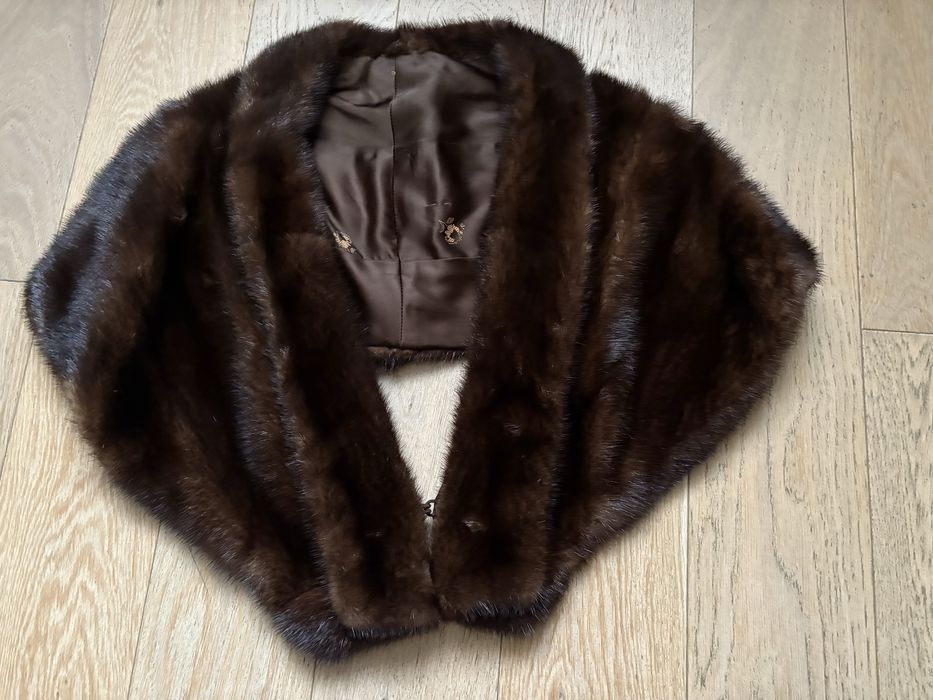 Capa din blana nurca