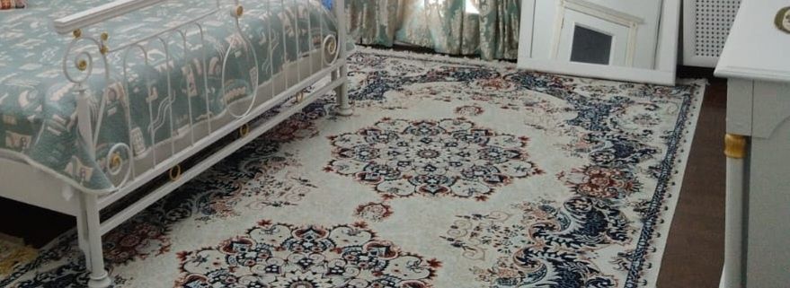 Продаётся ковёр 2×4