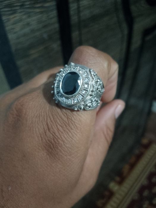 Кумуш узук сотилади 925