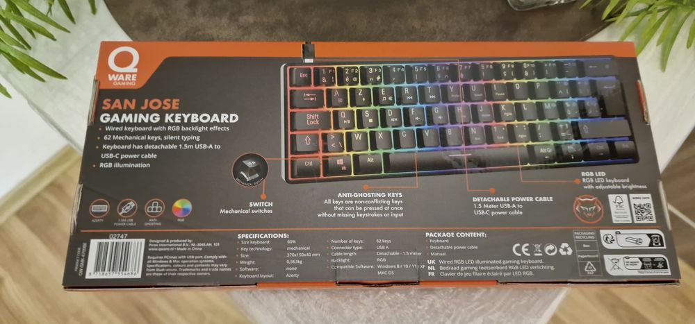 Vând tastatură San Jose nouă