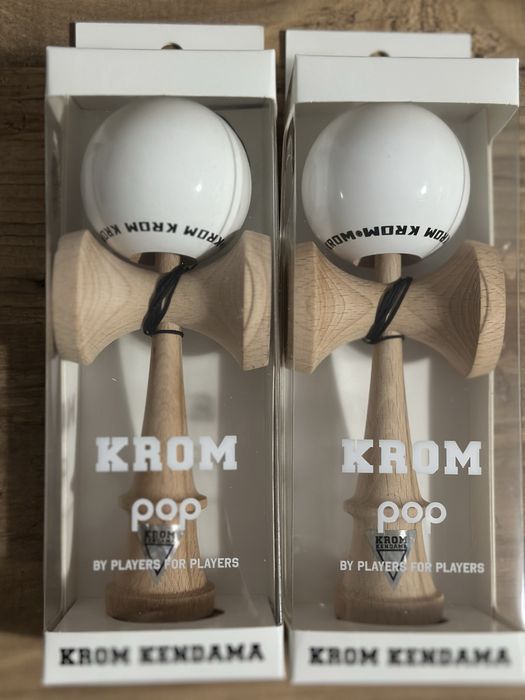 Kendama Krom Pop Lol