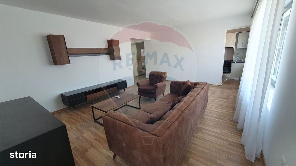 Apartament cu 2 camere, 77 mp V4