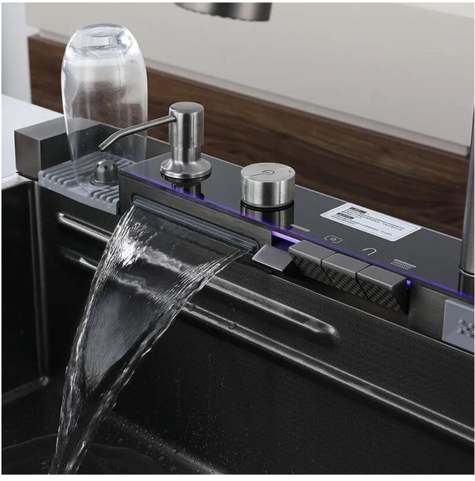 Кухонная мойка ВОДОПАД