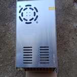 Blok pitanya 12 volt chiqishi 42 A