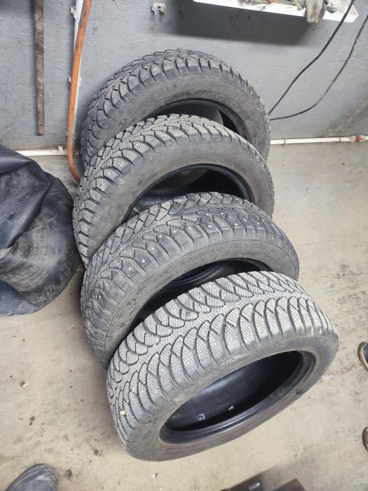 Зимний покрышка шипы 205/55R16