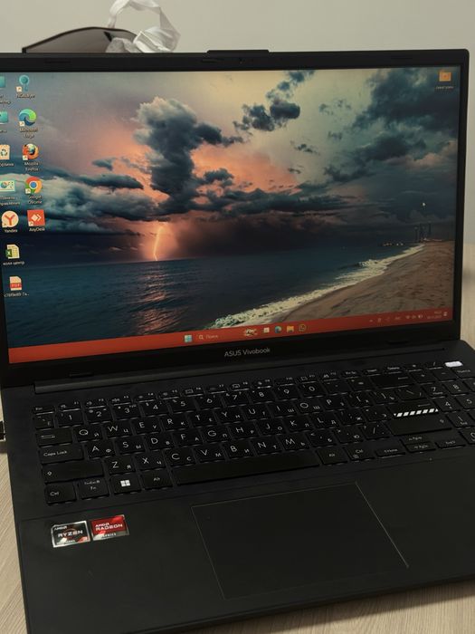 Ноутбук ASUS VivoBook