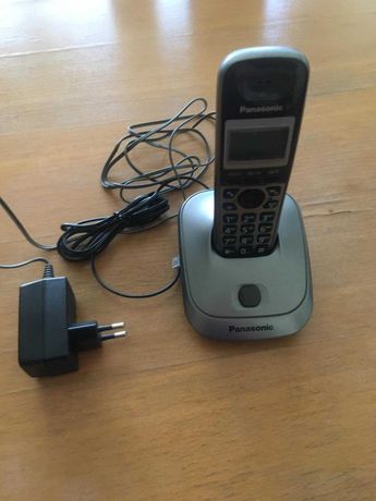 Домашен стационарен телефон Panasonic