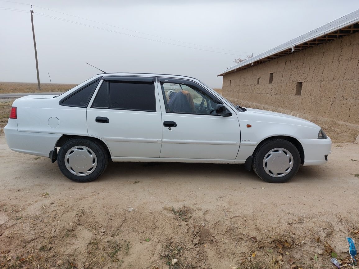 Chevrolet Nexia 2 1.6 l